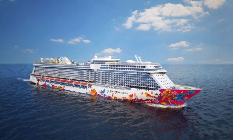 Genting Dream (Singapore, Malaysia) luxury cruise image
